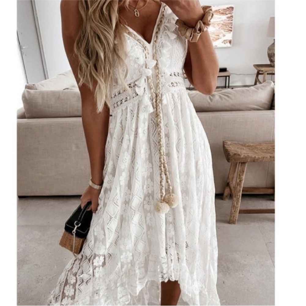 NWT Cupshe Lace Cover-Up M